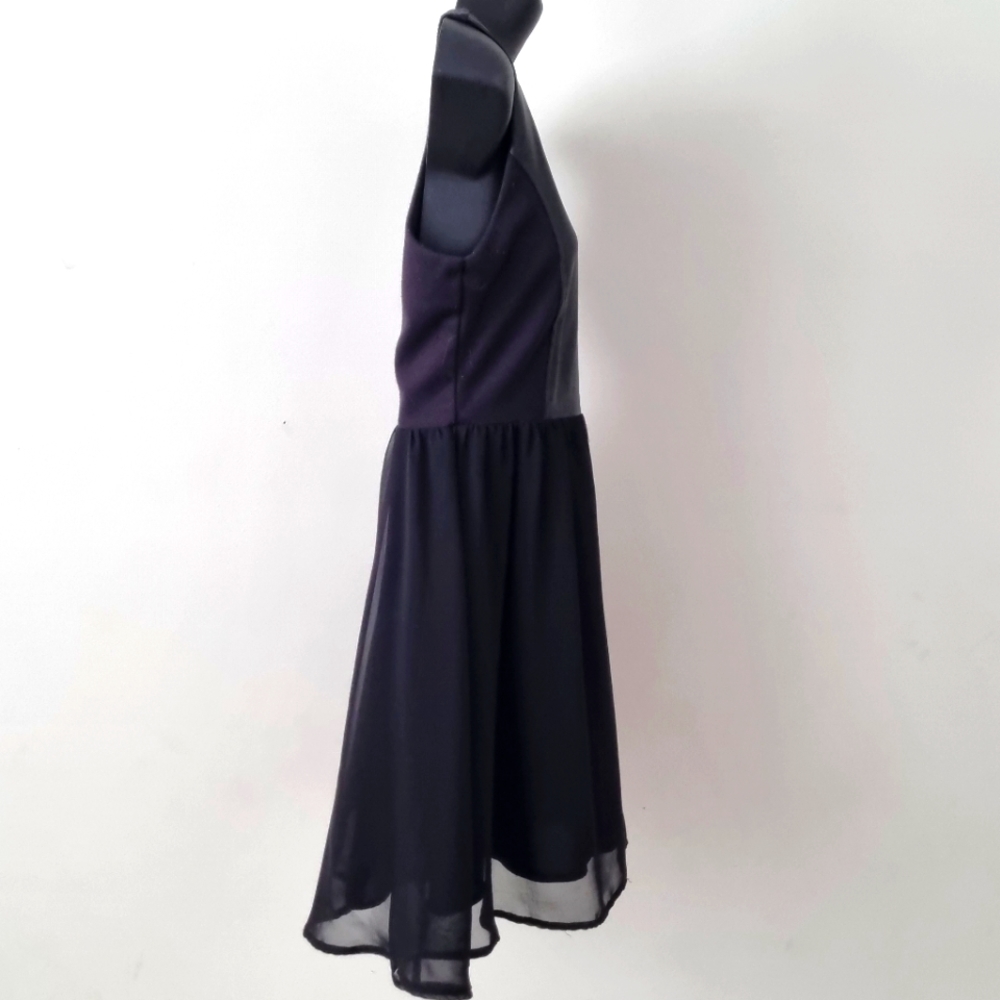 Black skater shiffon dress - Picture 4 of 7